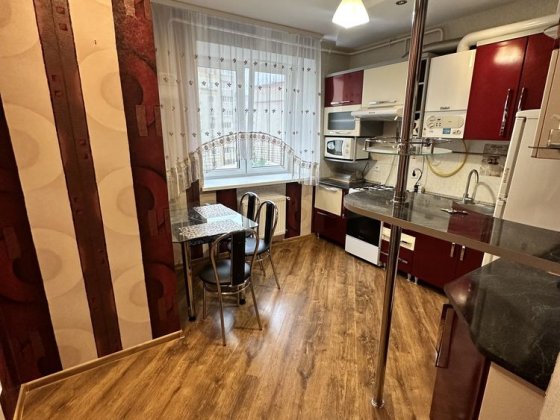Оренда 1-кімн. квартири з автономкою на Виговського Ровно