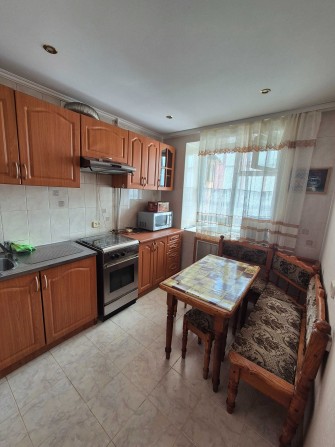 √ Оренда 2 кімнатної квартири в ЦЕНТРІ міста. Перша здача - фото 1