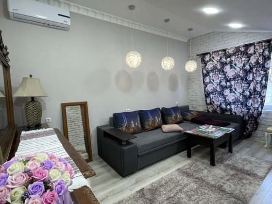 Здається сучасна 2-кім квартира! Чернівці