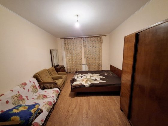 Оренда! Площа Філармонії !  1-кімнатна + Кухня Студія! Черновцы