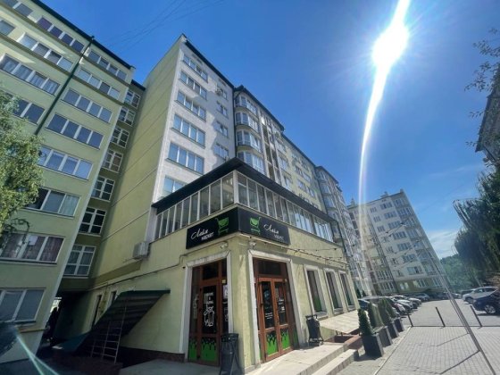 Класна 1-кім новобуд БУДІВЕЛЬНИКІВ-Миру(5хв до ТОРЦ БЛОК) з тваринкою Черновцы