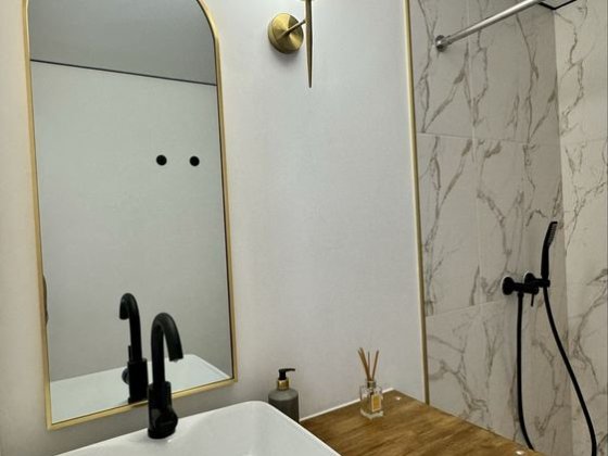 Квартира -студія від власника ,метро Осокорки 6 хвилин пішки Київ