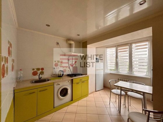 Оренда 1к Комарова. Терміново! Черновцы