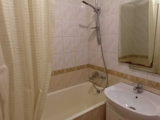 Комфортна двокімнатна квартира. Без комісії. Черкассы