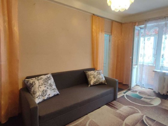 Оренда 2-кімнатної квартири біля метро Звіринецька Киев