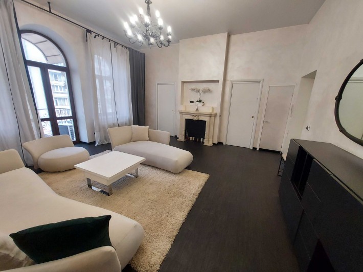 Велика Васильківська 56, Жилянська - фото 1