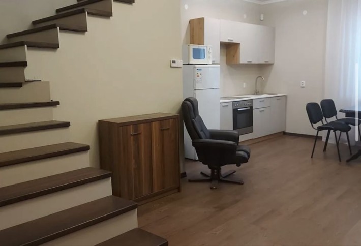 Довготривала оренда 2к квартири на вул. Фединця 7 - фото 1