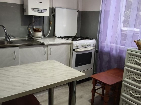 Оренда трьох кімнатної квартири, вул Небесної сотні Черновцы