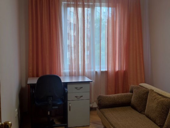 Здам в аренду 2 к.квартиру.  Район.Майдану.Власник. Черновцы