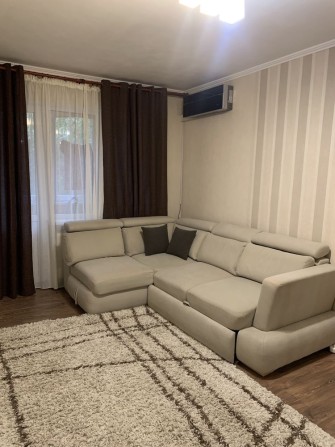 Сдам 1 ком. квартиру ! - фото 1