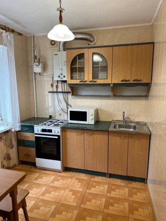 Здам в оренду двокімнатну квартиру на Хмельницькому шоссе.Космонавтів - фото 1