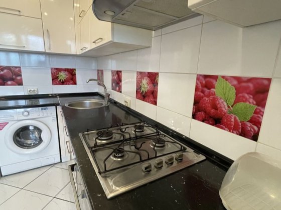 Чудова 2 кмн квартира вул Жужоми Черкассы