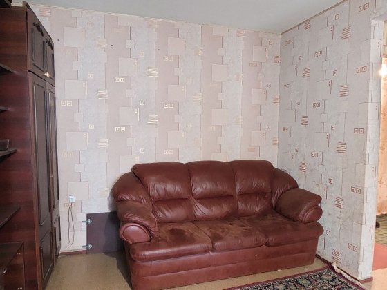 Здам 2 кімнатну квартиру район Круг Чернігів