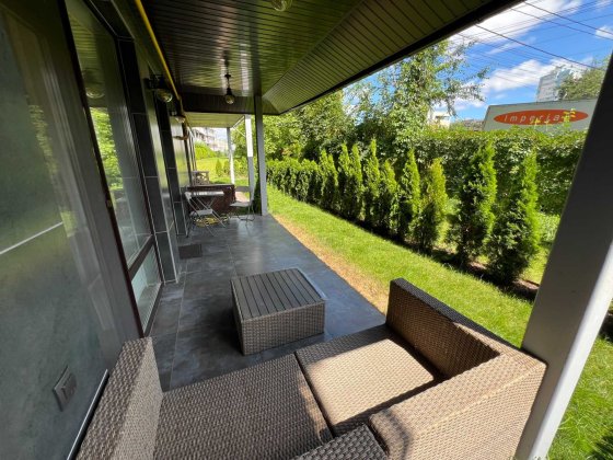 Сучасна квартира з власною терасою в клубному будинку ЖК «Ліпінка» Київ