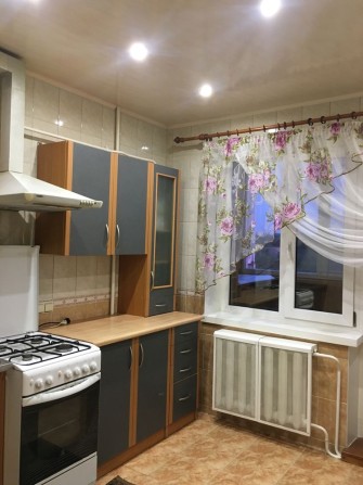 Сдам 1 ком квартиру ! - фото 1