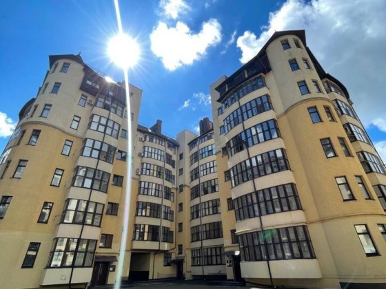 ШИКАРНА 3-кім VIPновобуд(кухня-студія)ЦЕНТР вул. О.ПЕТРИЩУКА(Суворова) Черновцы