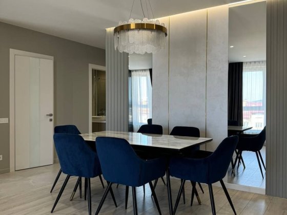 Оренда сучасної 2-кімнатної квартири (кухня-студія + спальня) Черновцы