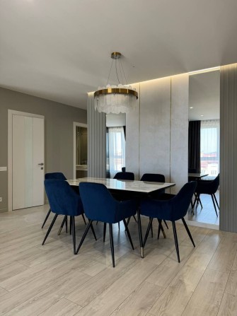 Оренда сучасної 2-кімнатної квартири (кухня-студія + спальня) - фото 1