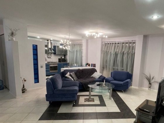 Оренда 3 квартири 82м,район ТРЦ Голівуд, 12000 грн,ВЛАСНИК.Без комісії Чернигов