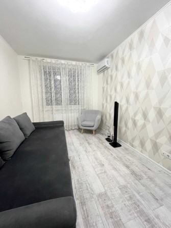 Оренда 2-х біля метро КПІ, Smart Plaza Polytech! Тбіліський пров, 1. - фото 1