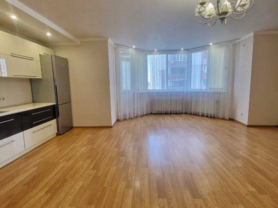 Оренда просторої однокімнатної квартири вул. Б. Вишневецького Черкассы