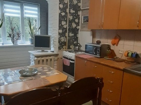 Здаеться 2 кімнатна вул.Руська Черновцы