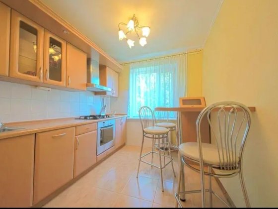 Оренда 2 кімнатної квартири Лукьянівка Киев