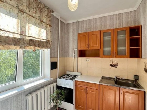 Здам 1 кімнатну, ВОРОБКЕВИЧА (ПАРК ЖОВТНЕВИЙ), МЕБЛі і ТЕХНіКА, балкон Чернівці