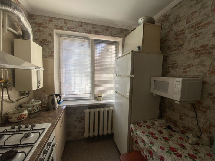 Здам довгостроково 1-кімнатну квартиру - фото 1