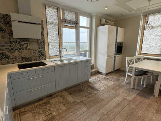 Пентхаус із захоплюючим видом, вул. Наумовича, 4, Академмістечко Київ