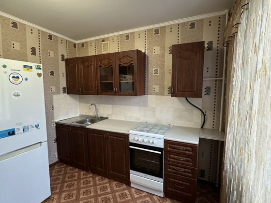 **Затишна 1-Кімн. по Пр. Миру в районі ЗАЗу Чернігів