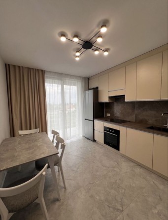 Оренда квартири з видом на озеро - фото 1