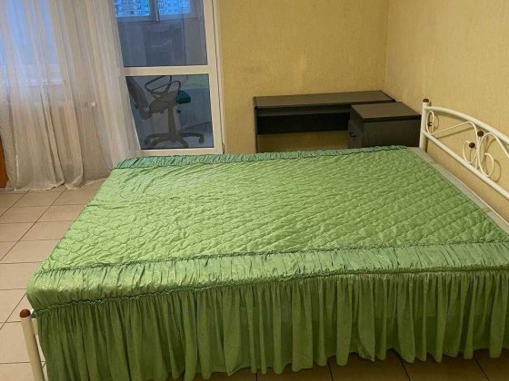 Власник!м.Позняки! Пчілки 2-А. Видовую! 1-комнатную! Київ