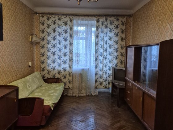 2-кімнатна квартира в центрі Чернігів