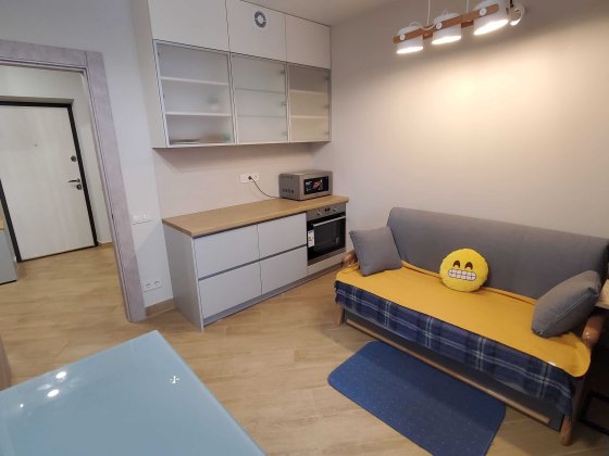 1-кімн. Ревуцького, 40б, (евродвушка) м Харківська Київ