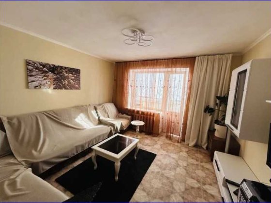 Здається 2 кімнатна квартира на Піонерській (Митницька) Черкассы