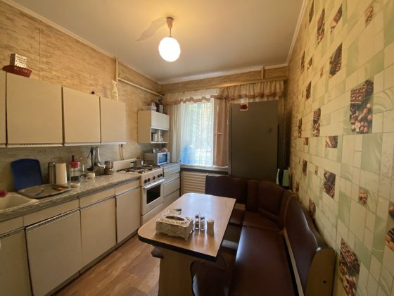 Довгострокова оренда 3-кімнатної | вул. Космонавтів Чернигов