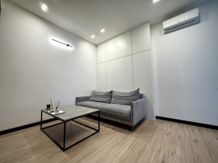 Аренда 1к студии в ЖК Панорама Центр Новострой Паркинг - фото 1