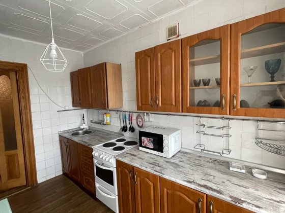 Сдам 3 комнатную квартиру в центре города Дніпро