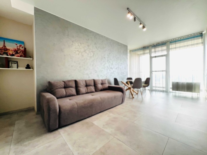 Сдам 2х. ком. квартиру на Нагорке ,в ЖК Новодворянском ! - фото 1