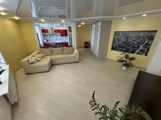 Сдам 2 ком Масаны ул Независимости Чернігів