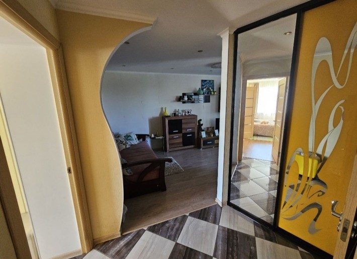 Здам 3 кімнатну  жд - фото 1