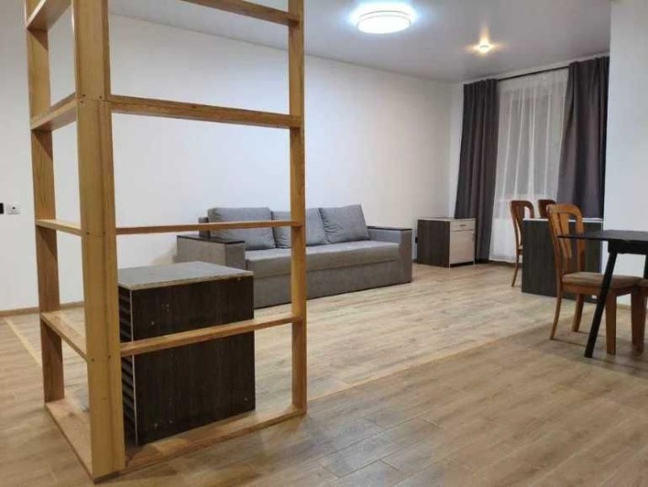 Оренда 2-кімнатної  квартири-студії в новобудові - фото 1