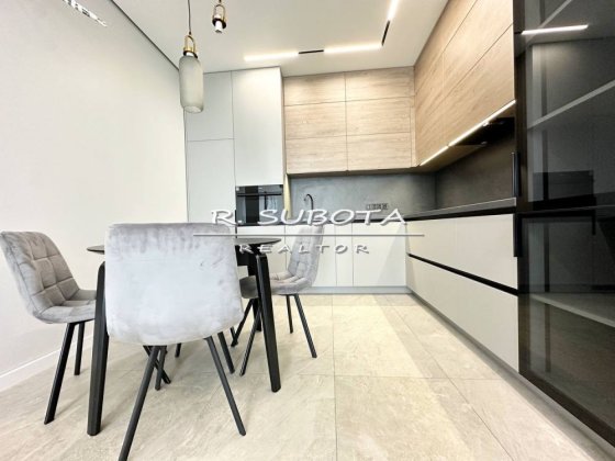 3.к. студия ЖК Рыбинский 100м2 Панорама Новодворянский Грани Дніпро