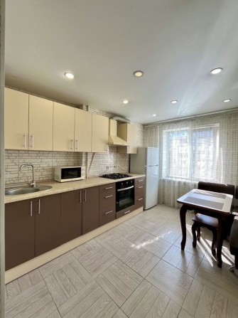 Оренда 1-кімнатна квартира біля центру - фото 1