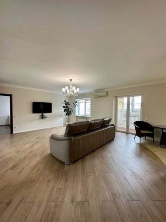 Сдам 2 ком квартиру ЖК Зоряный Дафи Накки - фото 1