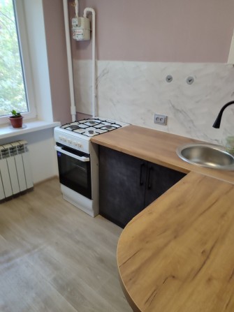 Сдам 1-к на 12 квартале.Первая сдачя. - фото 1