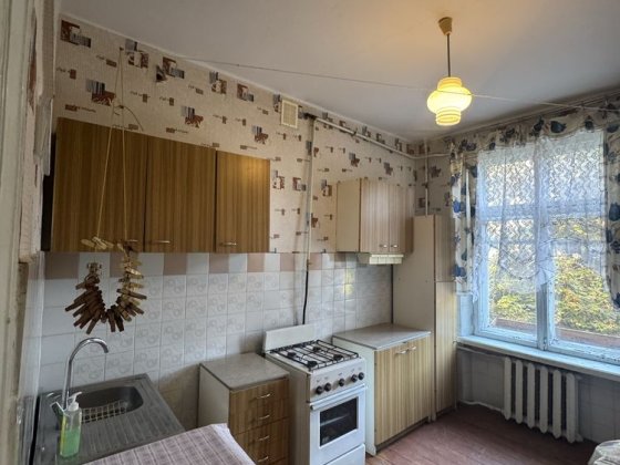 Оренда двокімнатної квартири в центрі Чернігова Чернигов