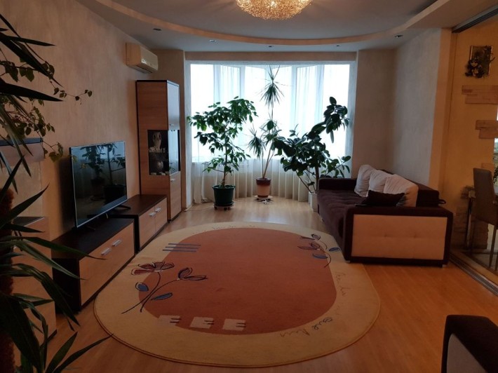 3х кімнатна квартира 95 кв.м.,м. Святошин - фото 1