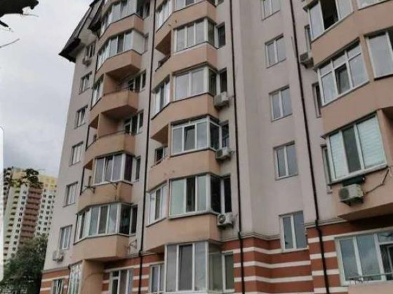 Продаж 3-к  квартири, Шевченківський р-н вул Жабаєва Жамбіла 22 Київ
